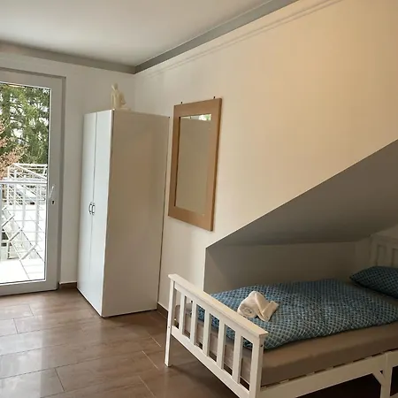 Gemuetliche Mit Balkon & Tv Privatunterkunft Lohmar